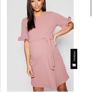 3/30$ bundle! Dusty pink Boohoo Maternity Dress
